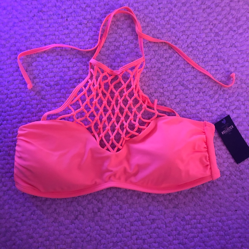 This Hollister top is brand new!